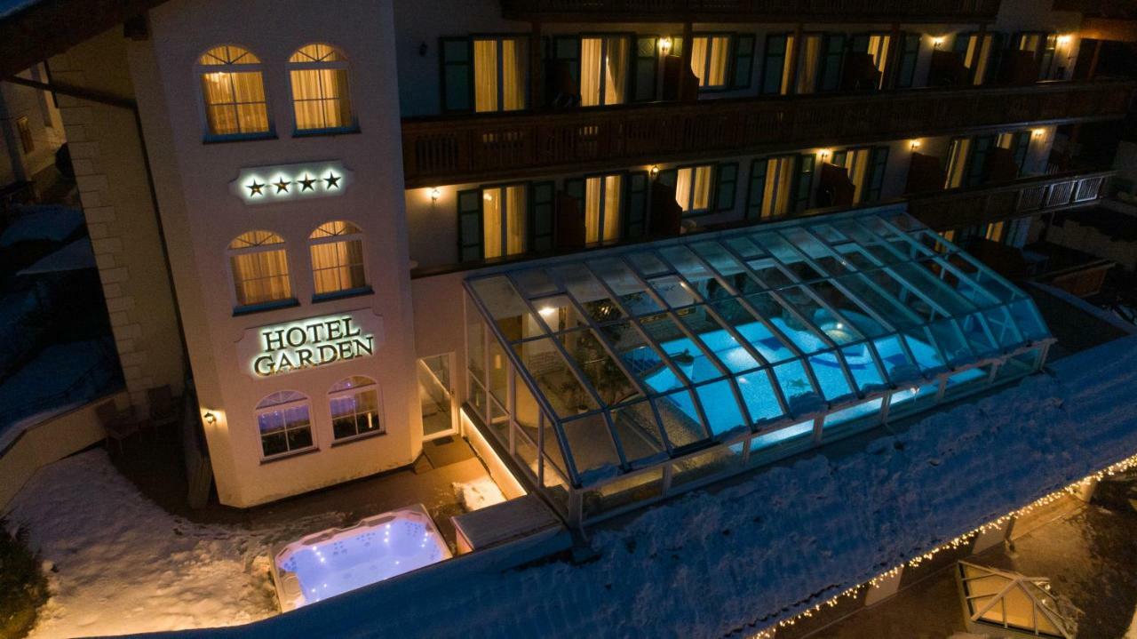 Hotel Garden โมเอนา ภายนอก รูปภาพ